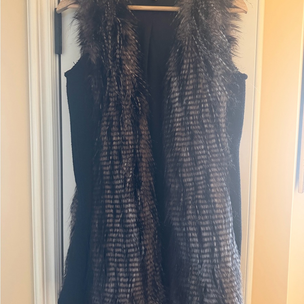 Boston Proper Black and gray vest with Faux Fur